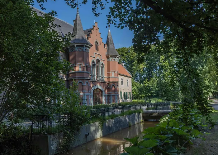 Kasteel Steenenburg 's-Hertogenbosch  foto